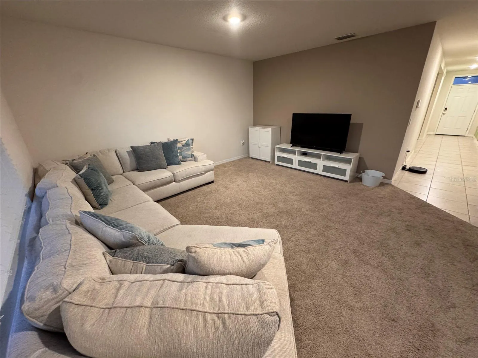 391 BOARDWALK AVE