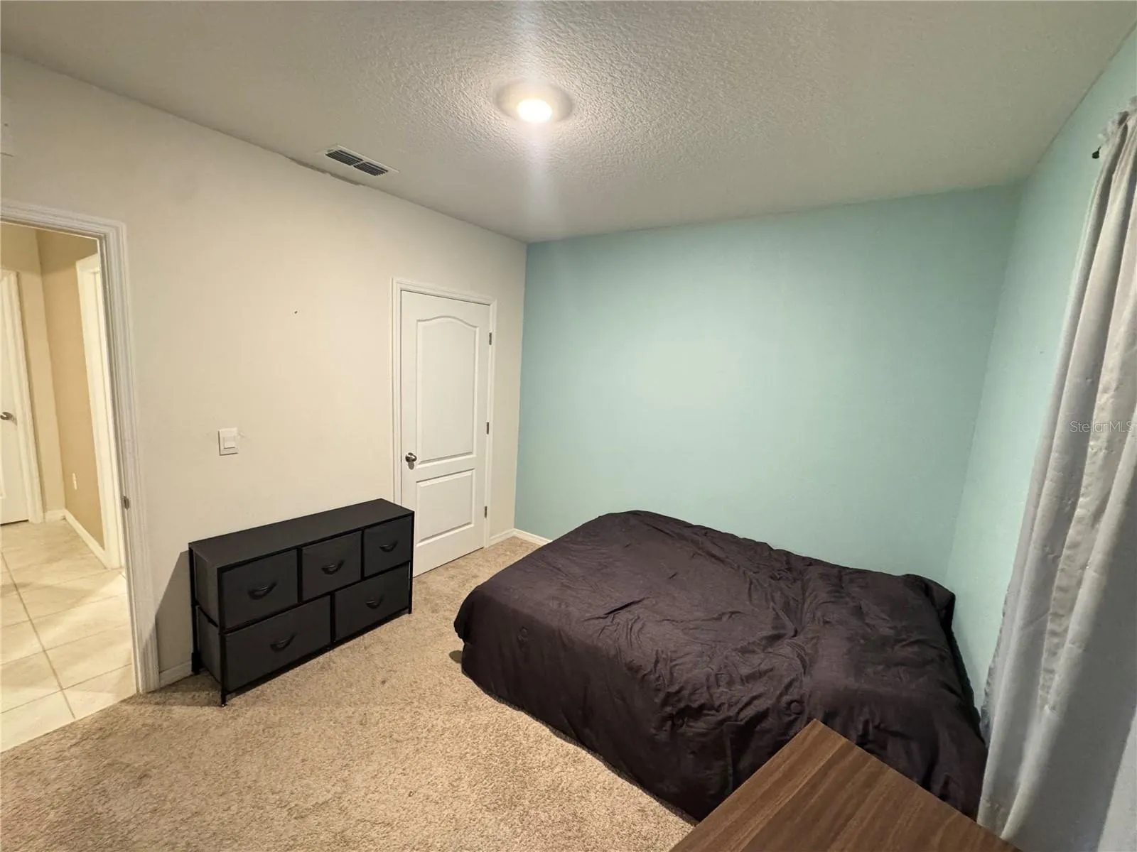 391 BOARDWALK AVE