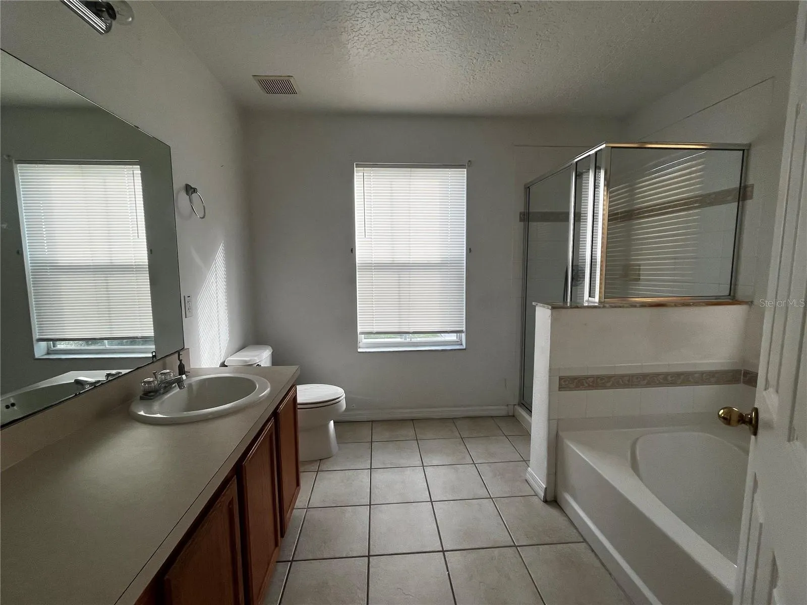 426 JANICE KAY PL