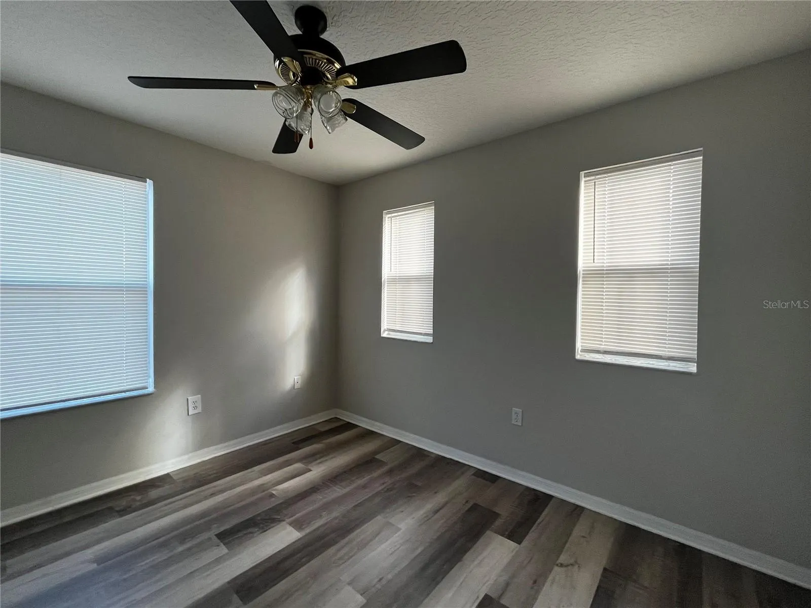 426 JANICE KAY PL