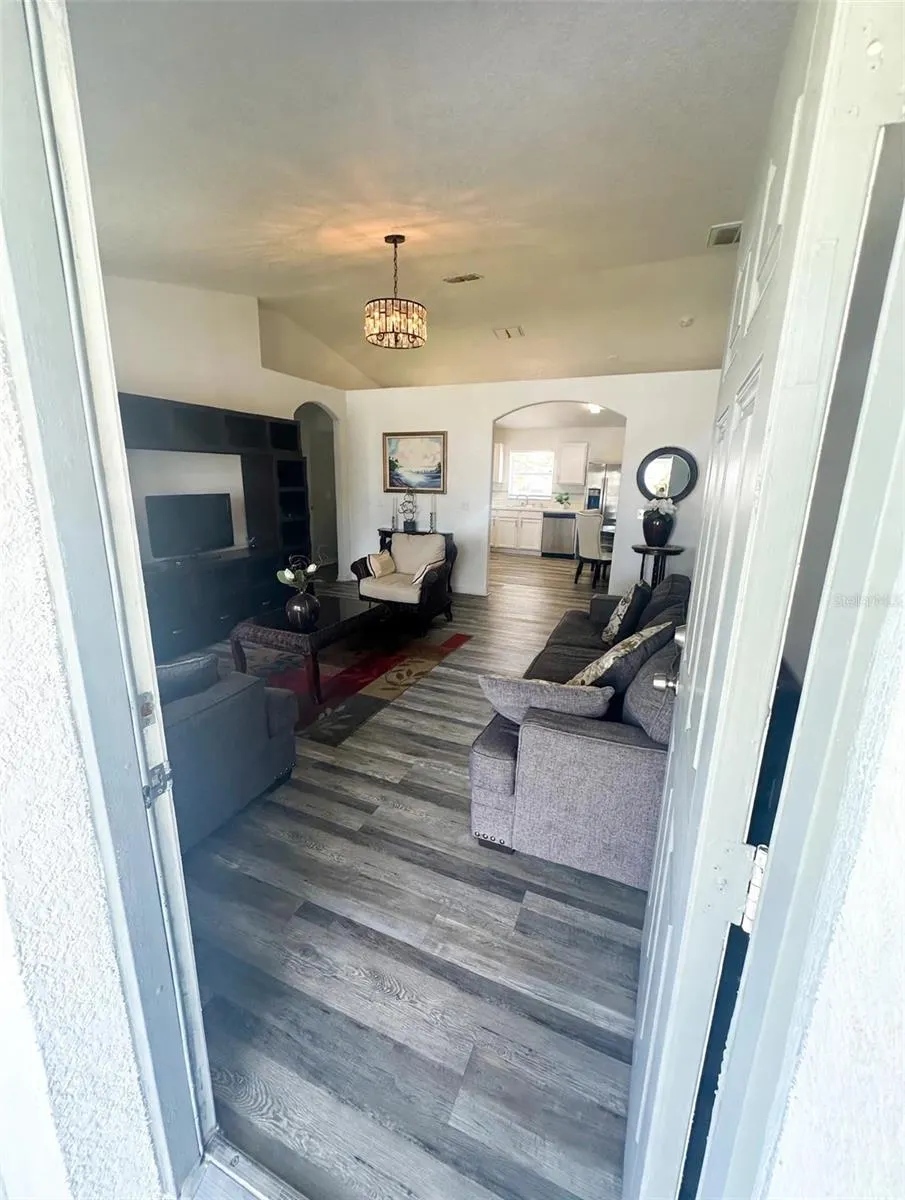 1921 DRUM DR