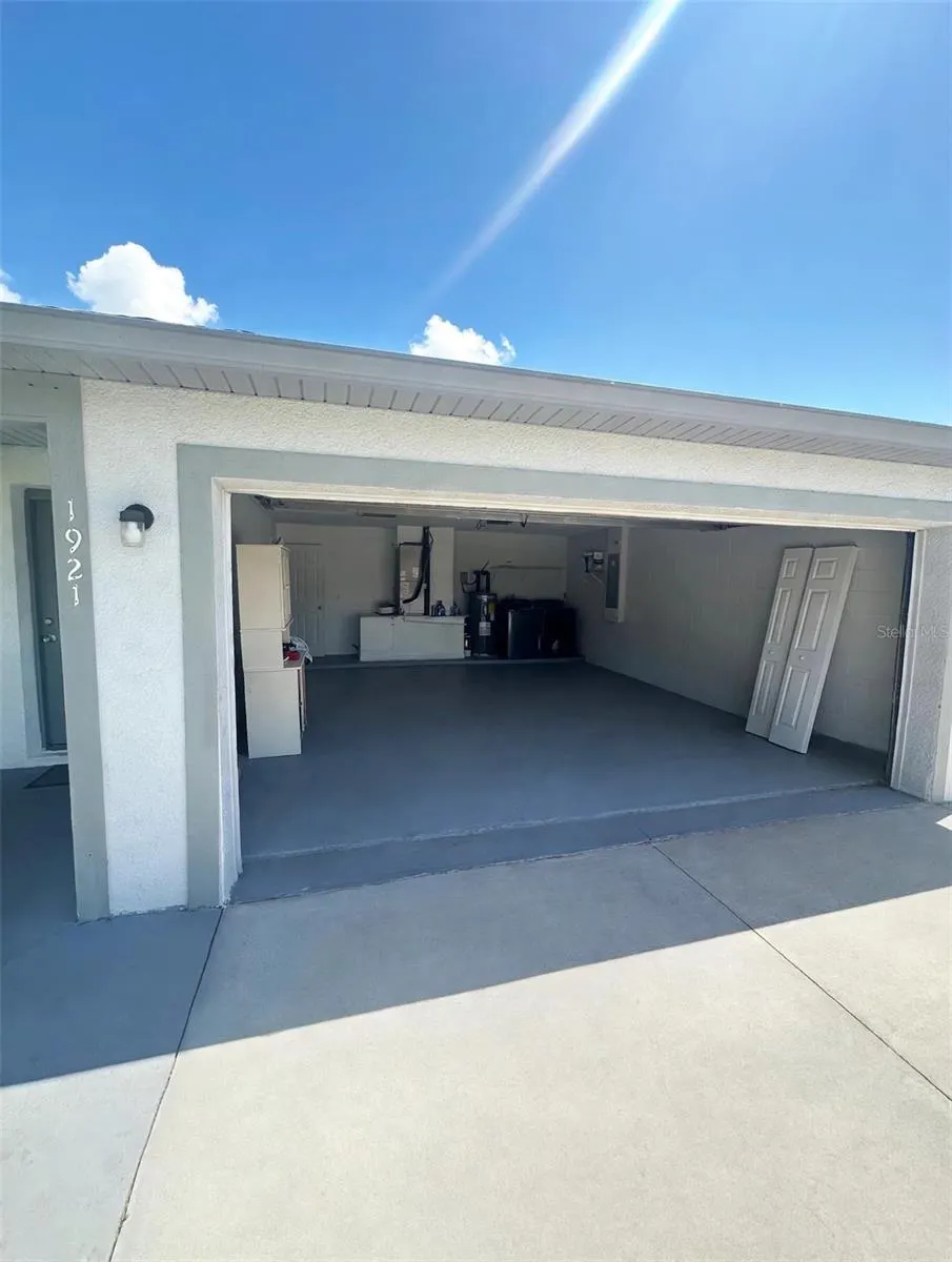 1921 DRUM DR
