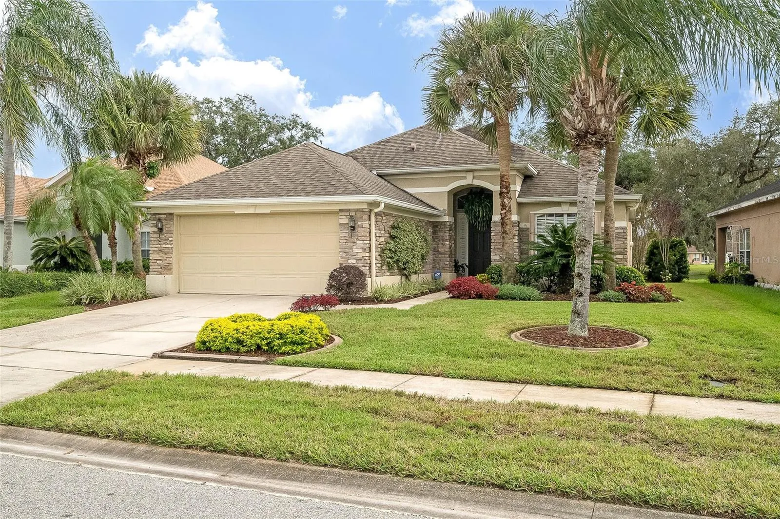 1917 WILLOW WOOD DR