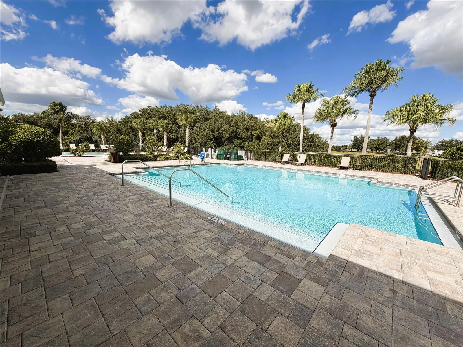 5722 MARSH LANDING DR