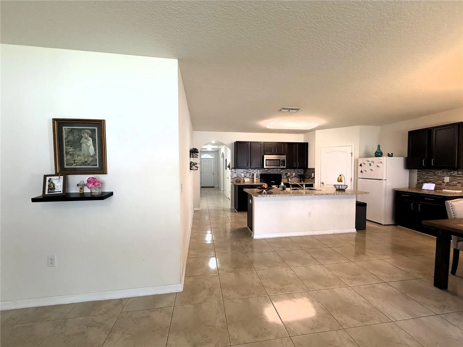 5722 MARSH LANDING DR