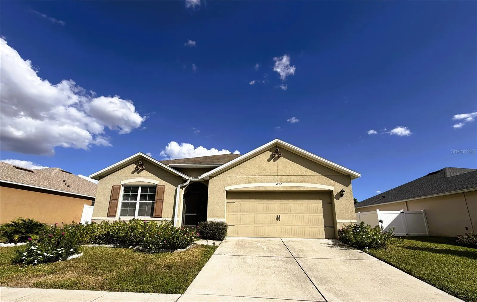 5722 MARSH LANDING DR
