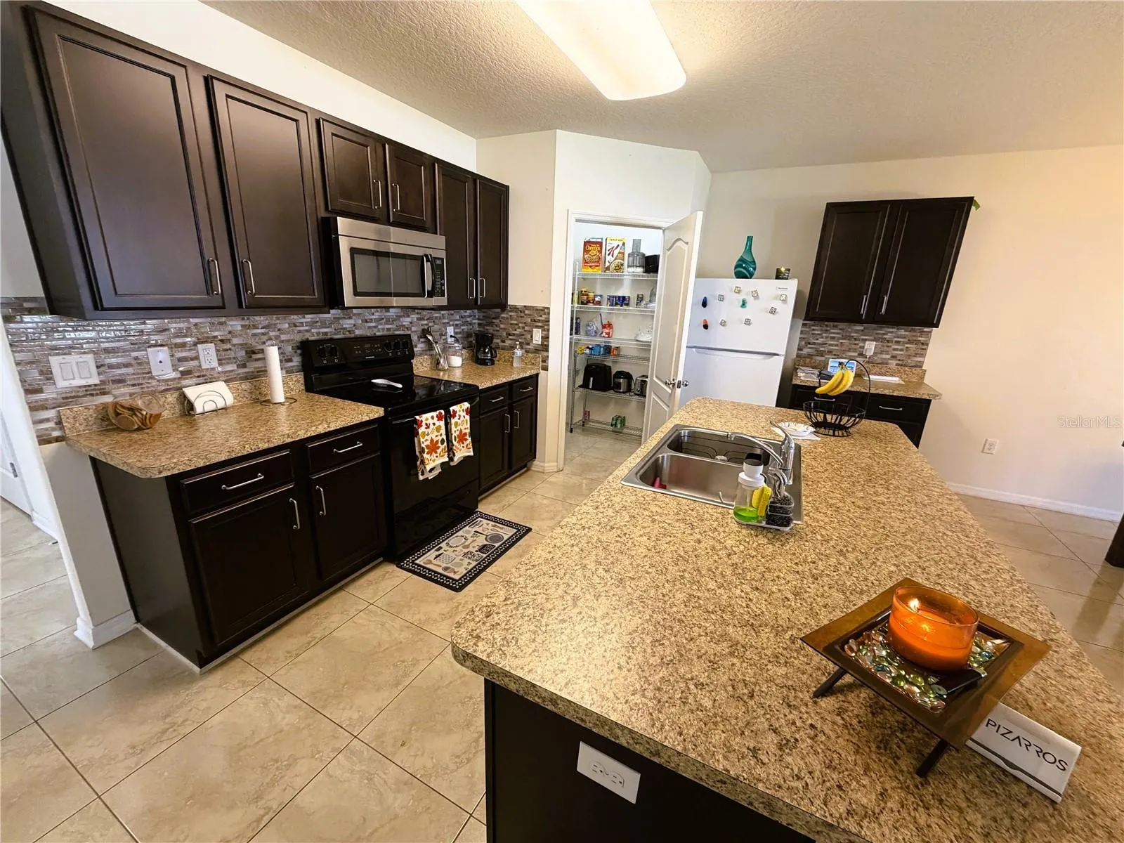 5722 MARSH LANDING DR