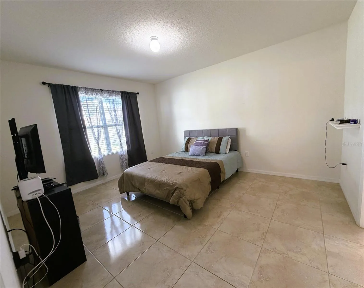 5722 MARSH LANDING DR