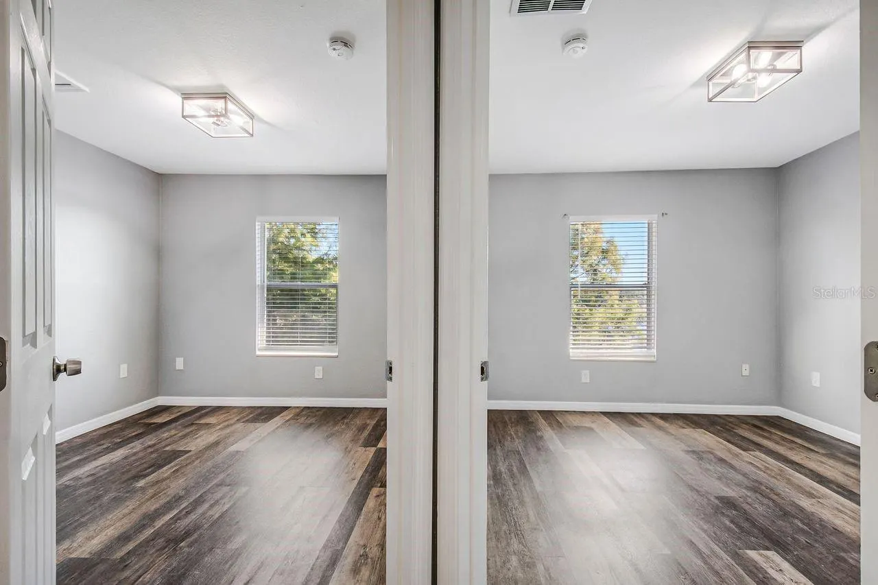 2539 OLD KENT CIR