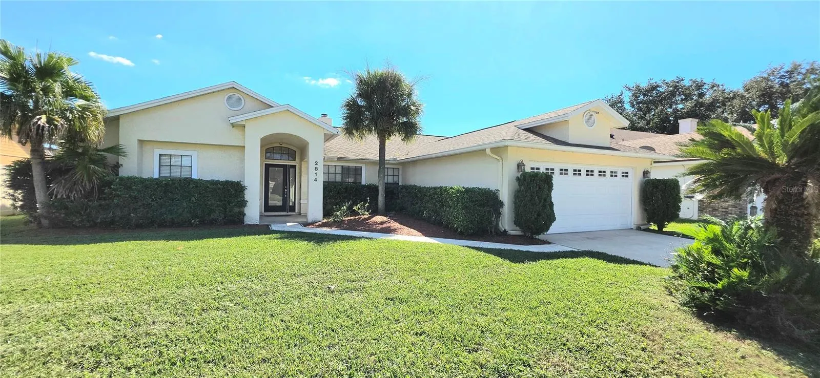 2814 EAGLE LAKE DR