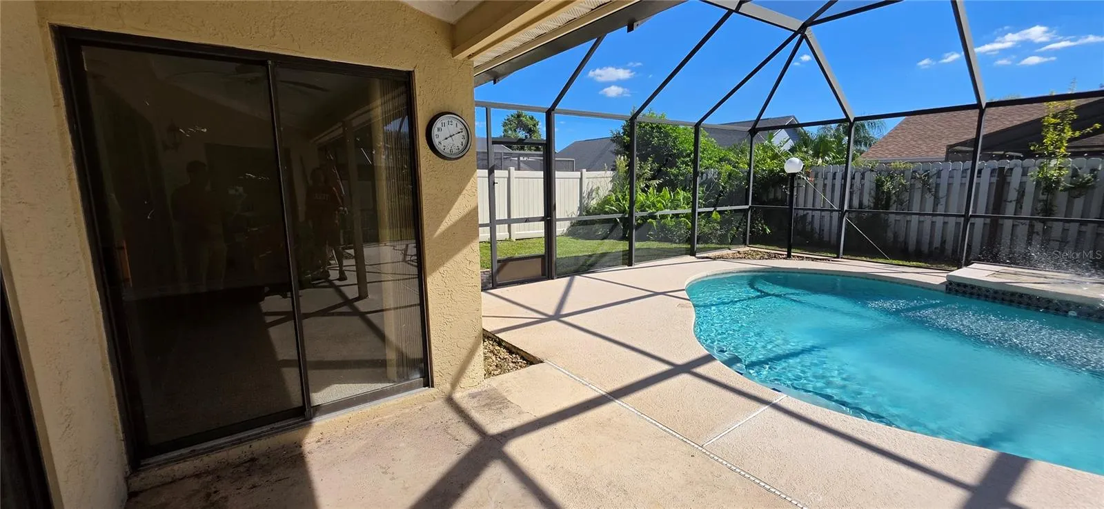 2814 EAGLE LAKE DR