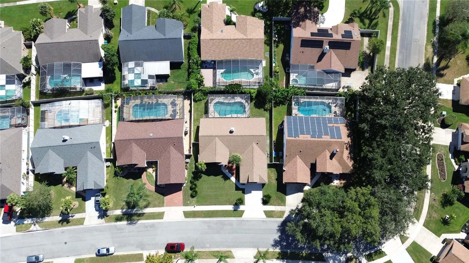 2814 EAGLE LAKE DR