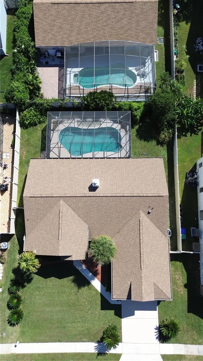 2814 EAGLE LAKE DR