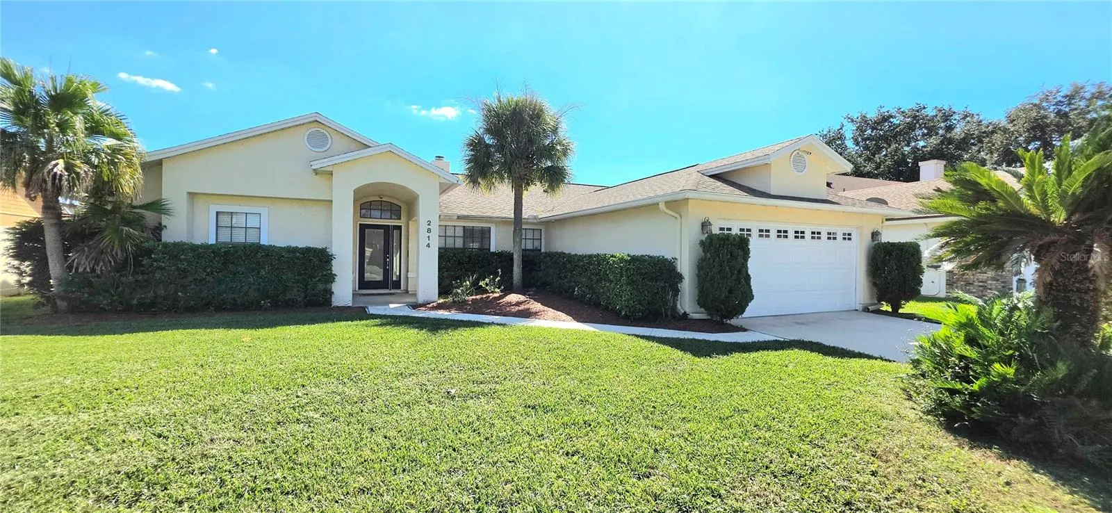 2814 EAGLE LAKE DR