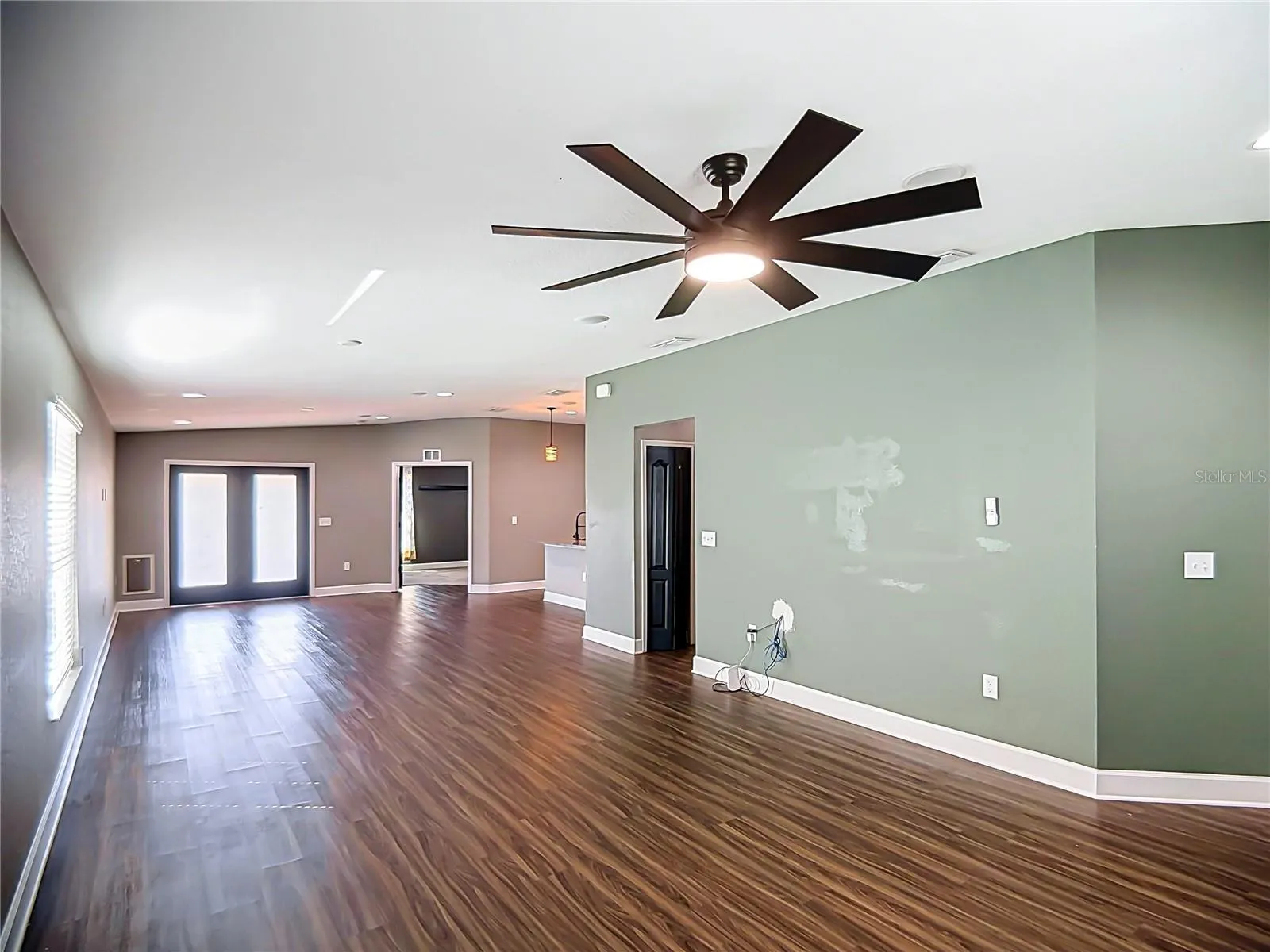 188 BLACK SKIMMER LN