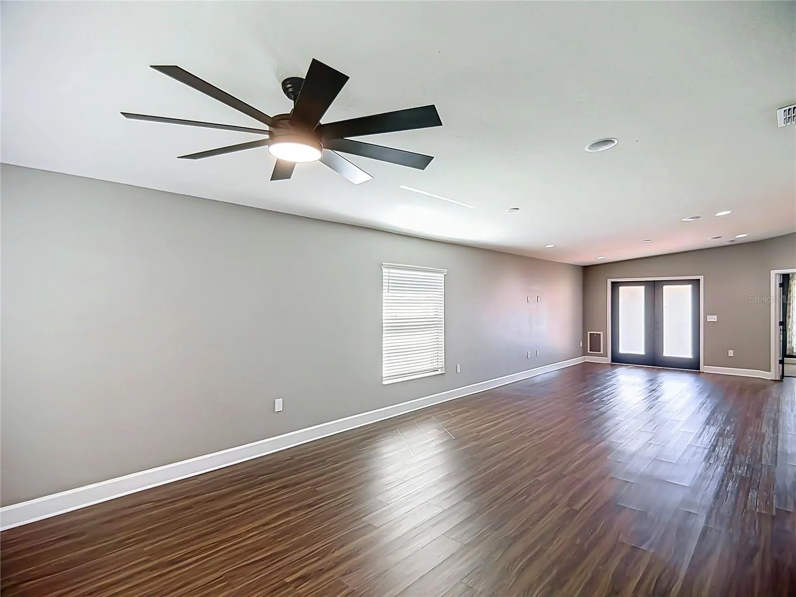 188 BLACK SKIMMER LN