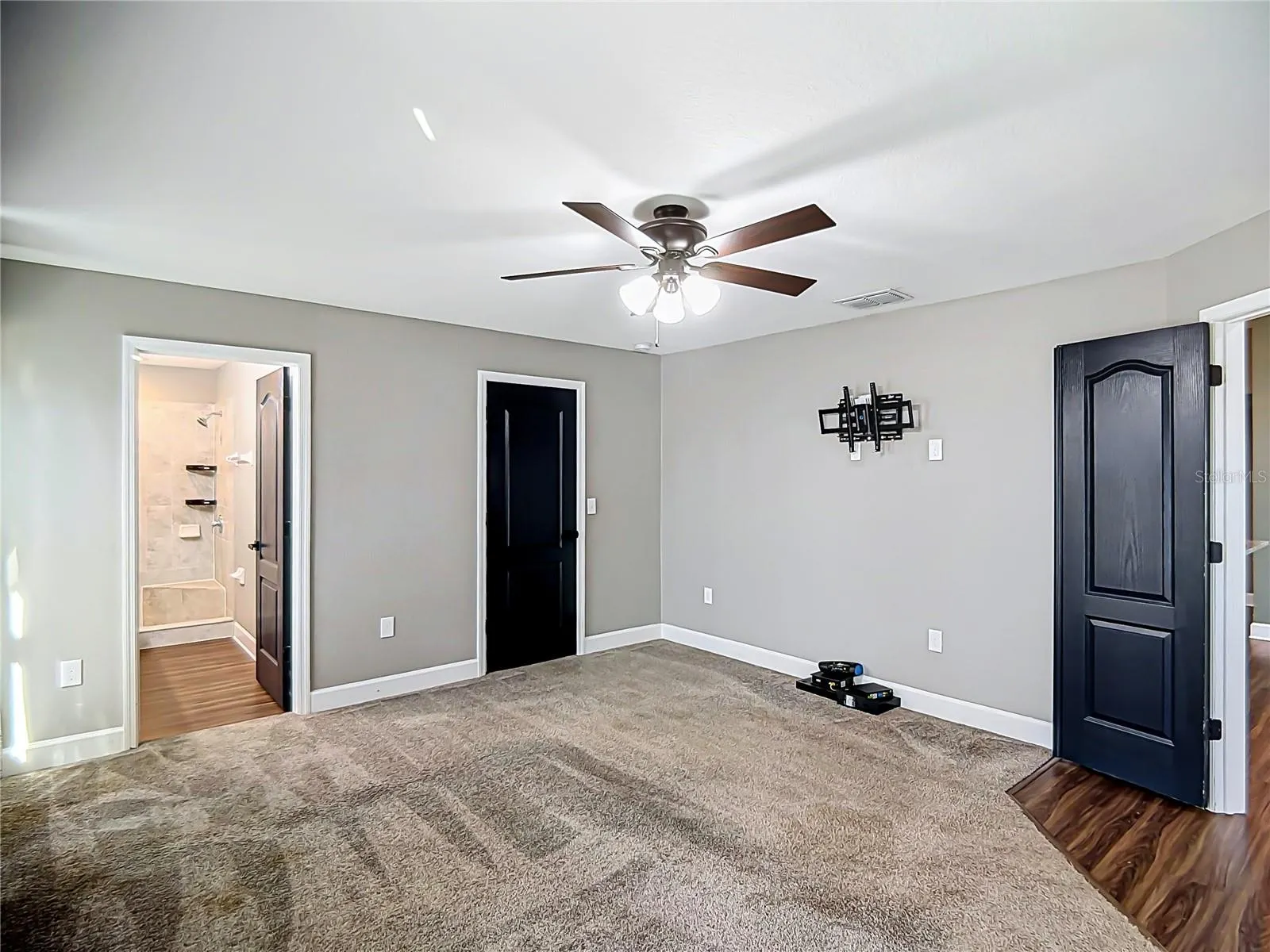 188 BLACK SKIMMER LN