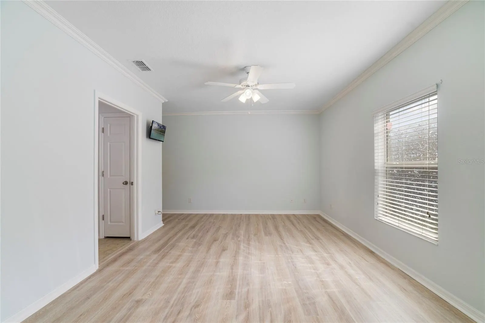 3447 HARLEQUIN DR