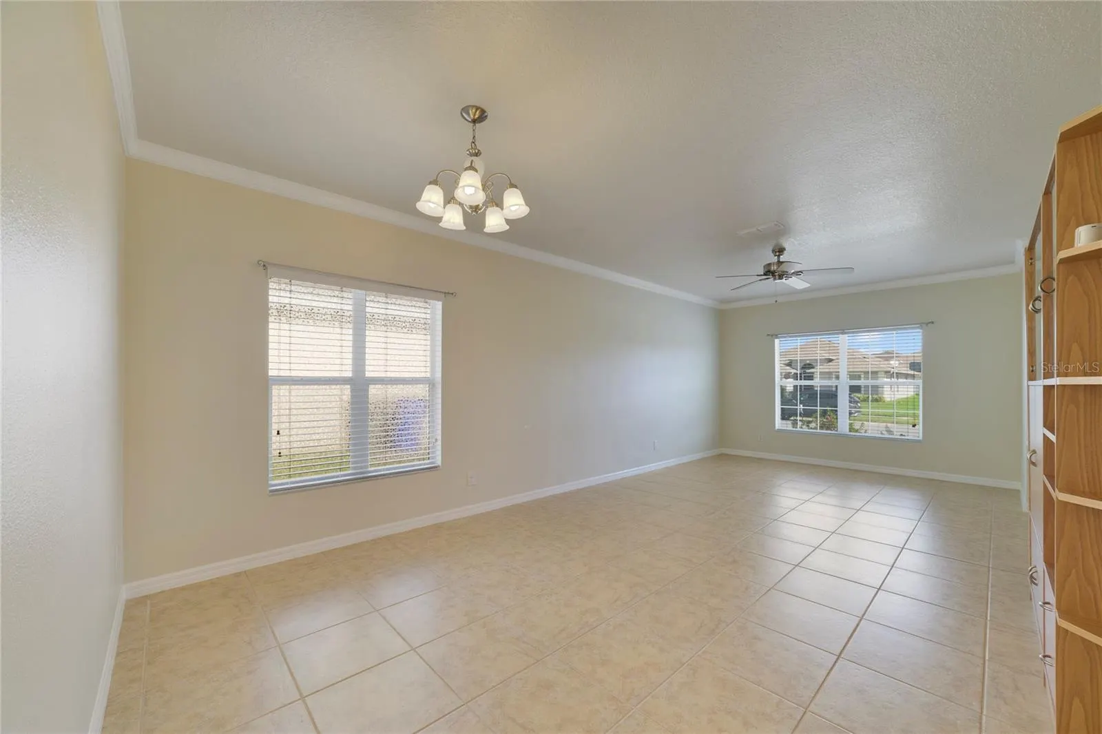 3447 HARLEQUIN DR