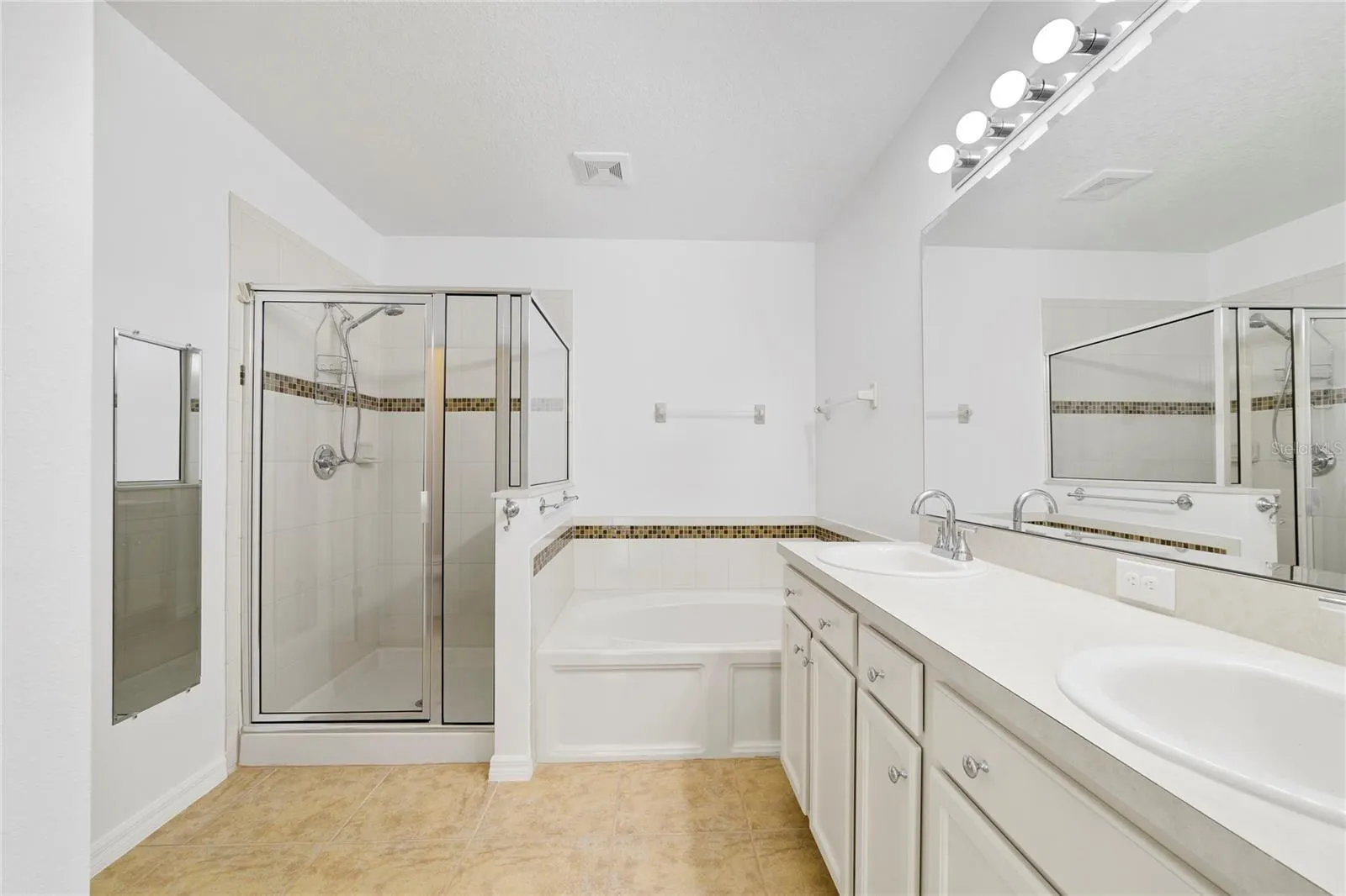 3447 HARLEQUIN DR