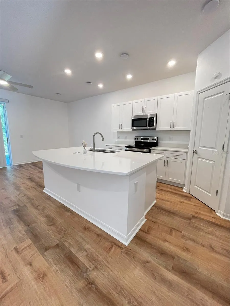 3575 DAVENPORT CREEK CT