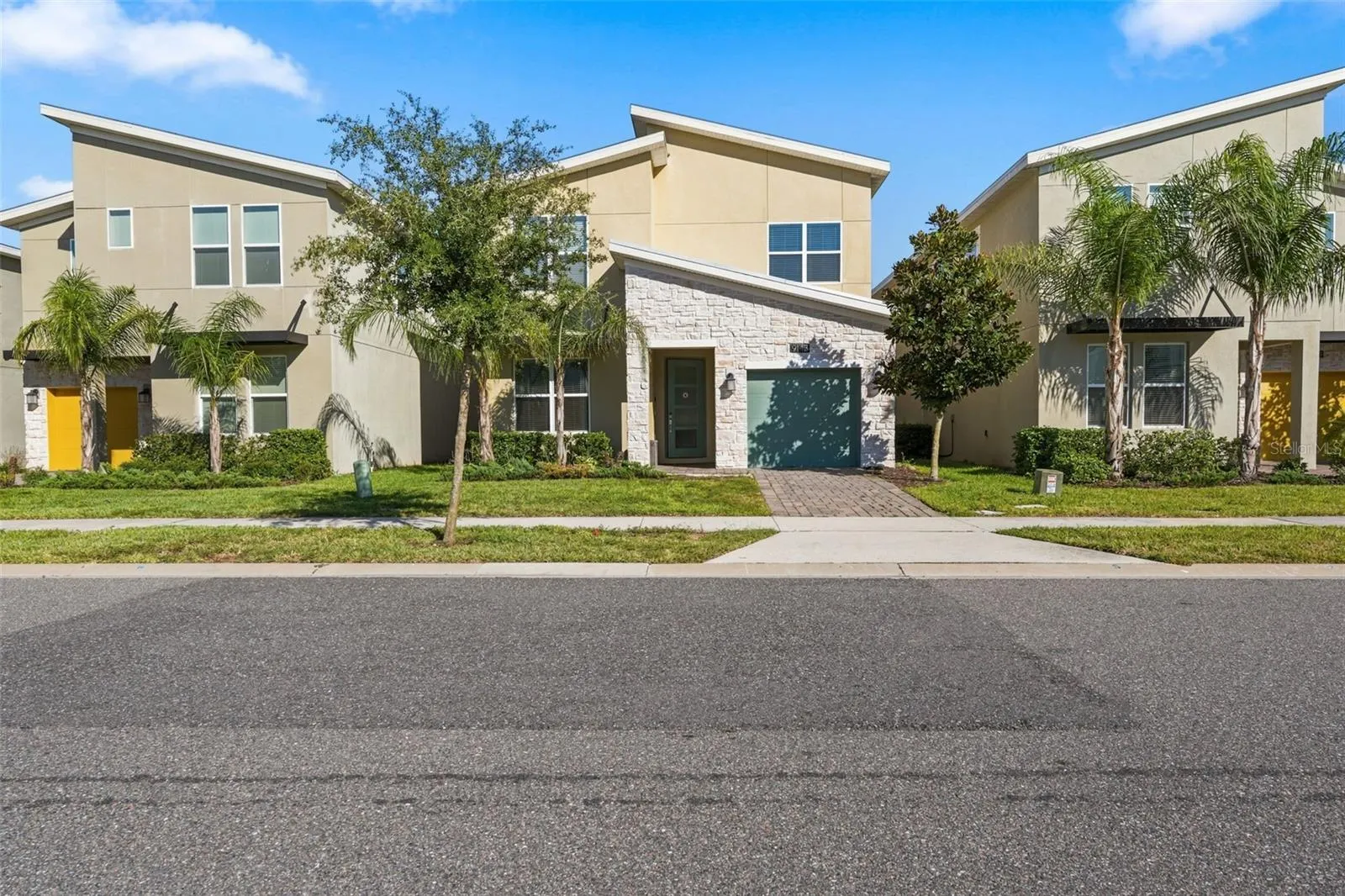 9143 SOMMERSET HILLS DR