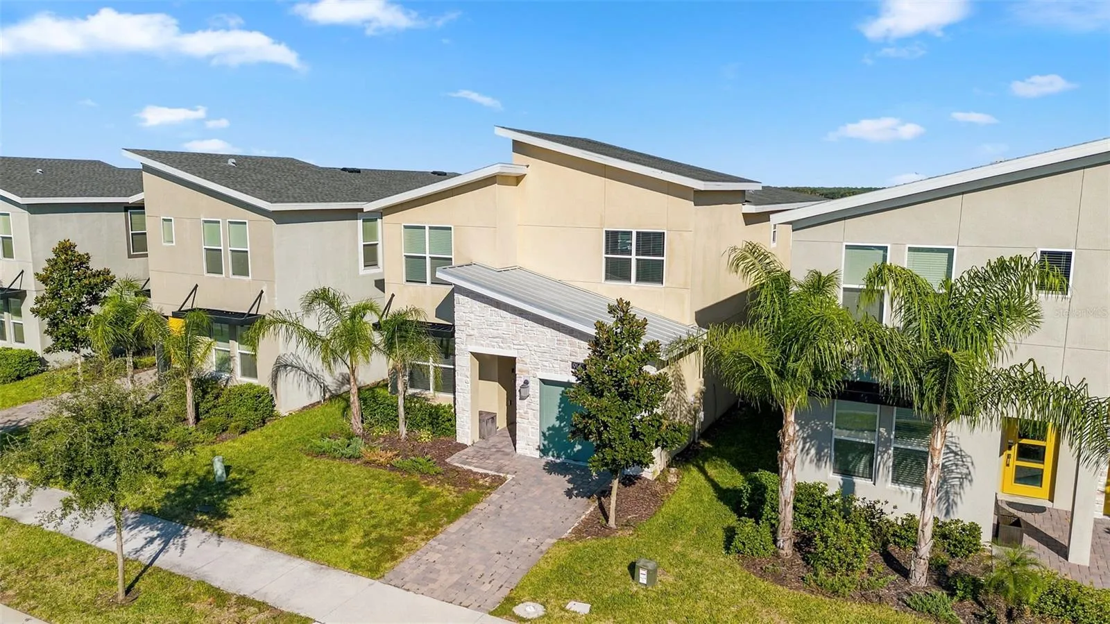 9143 SOMMERSET HILLS DR