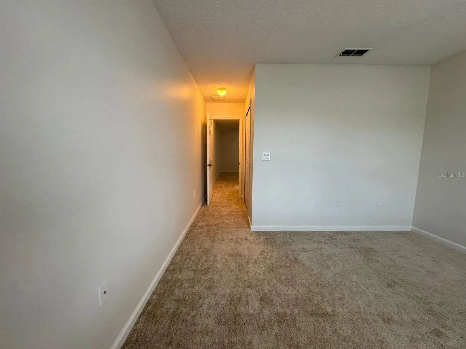 1418 CHELSEA DR