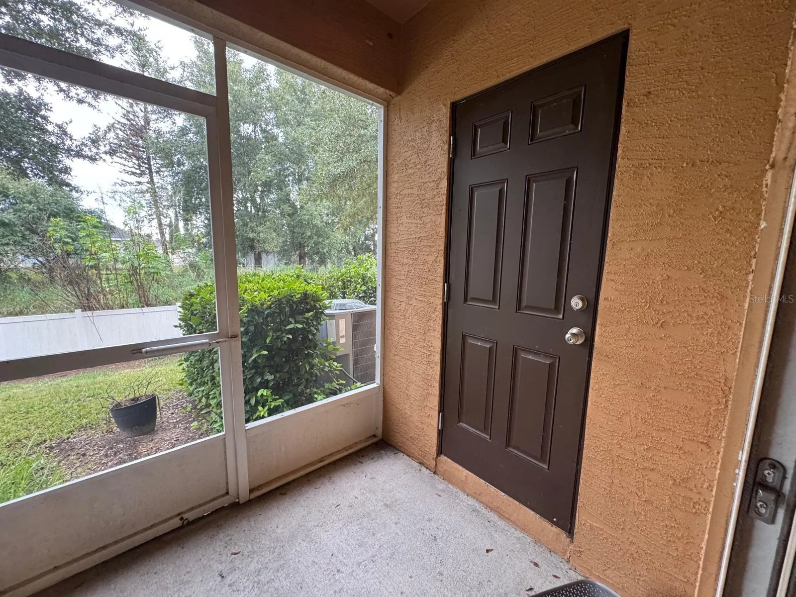 1418 CHELSEA DR