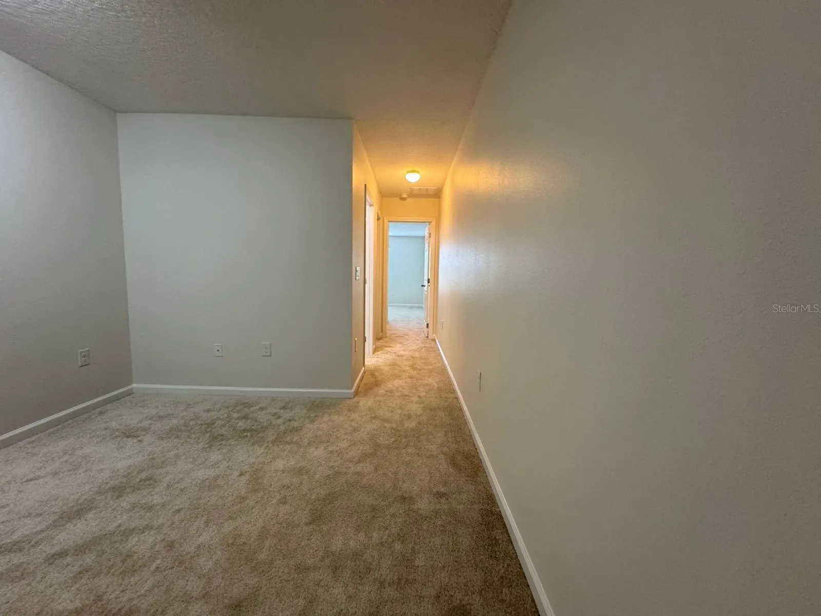 1418 CHELSEA DR