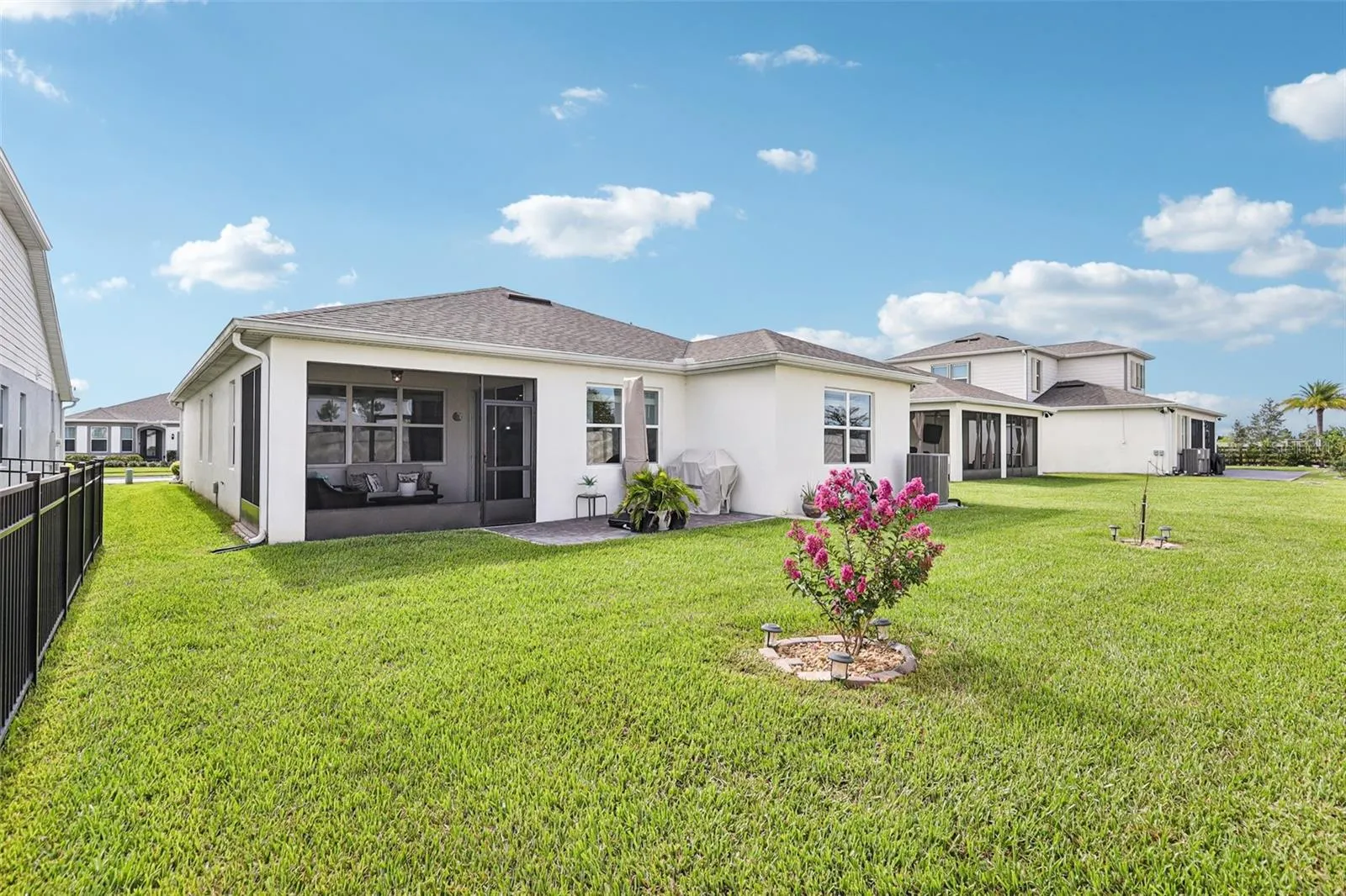 2015 SPRING SHOWER CIR