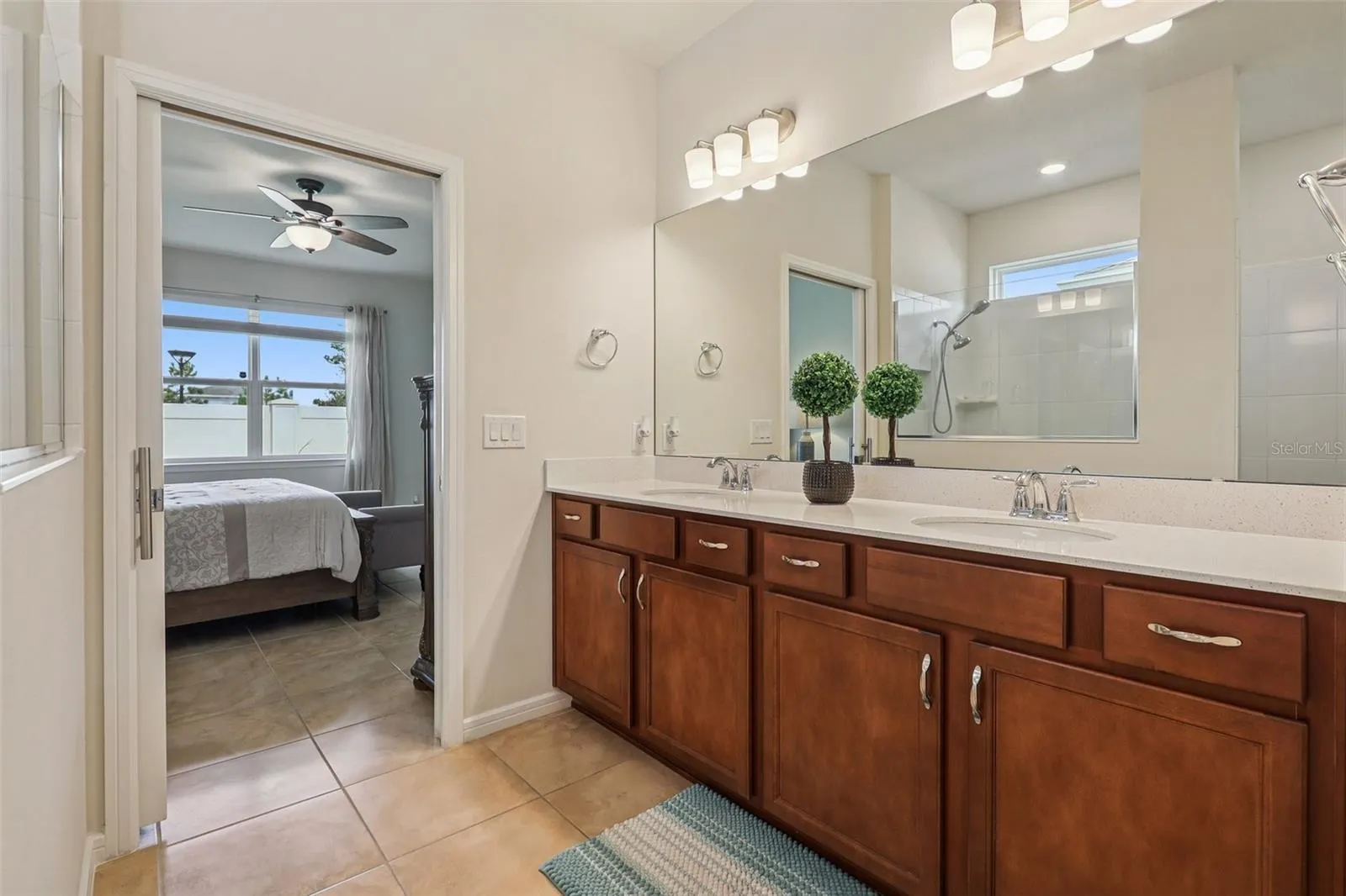 2015 SPRING SHOWER CIR