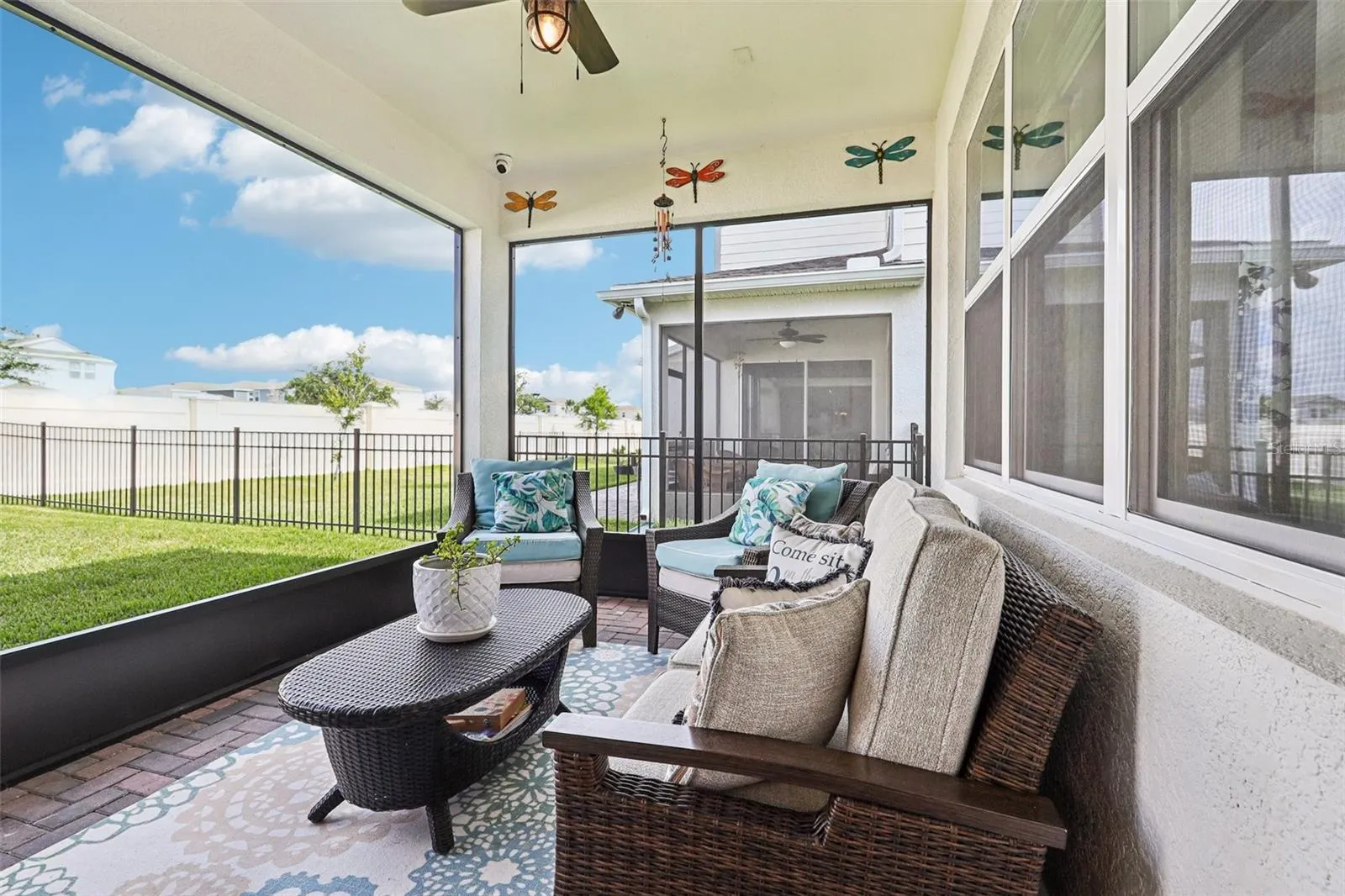 2015 SPRING SHOWER CIR