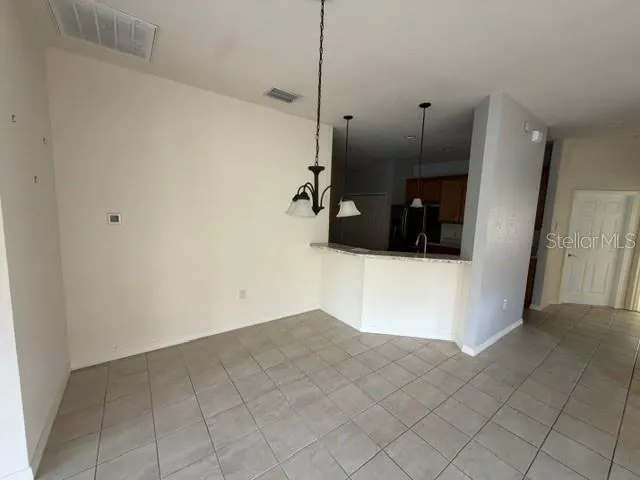 1643 LINZ CT
