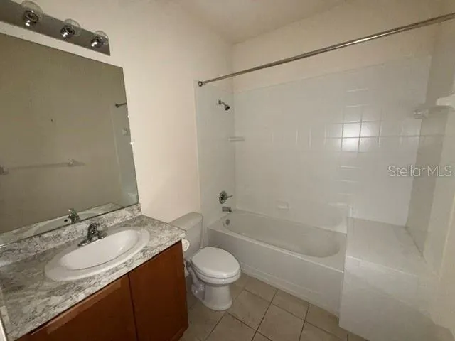 1643 LINZ CT