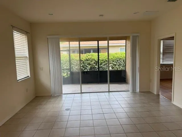 1643 LINZ CT