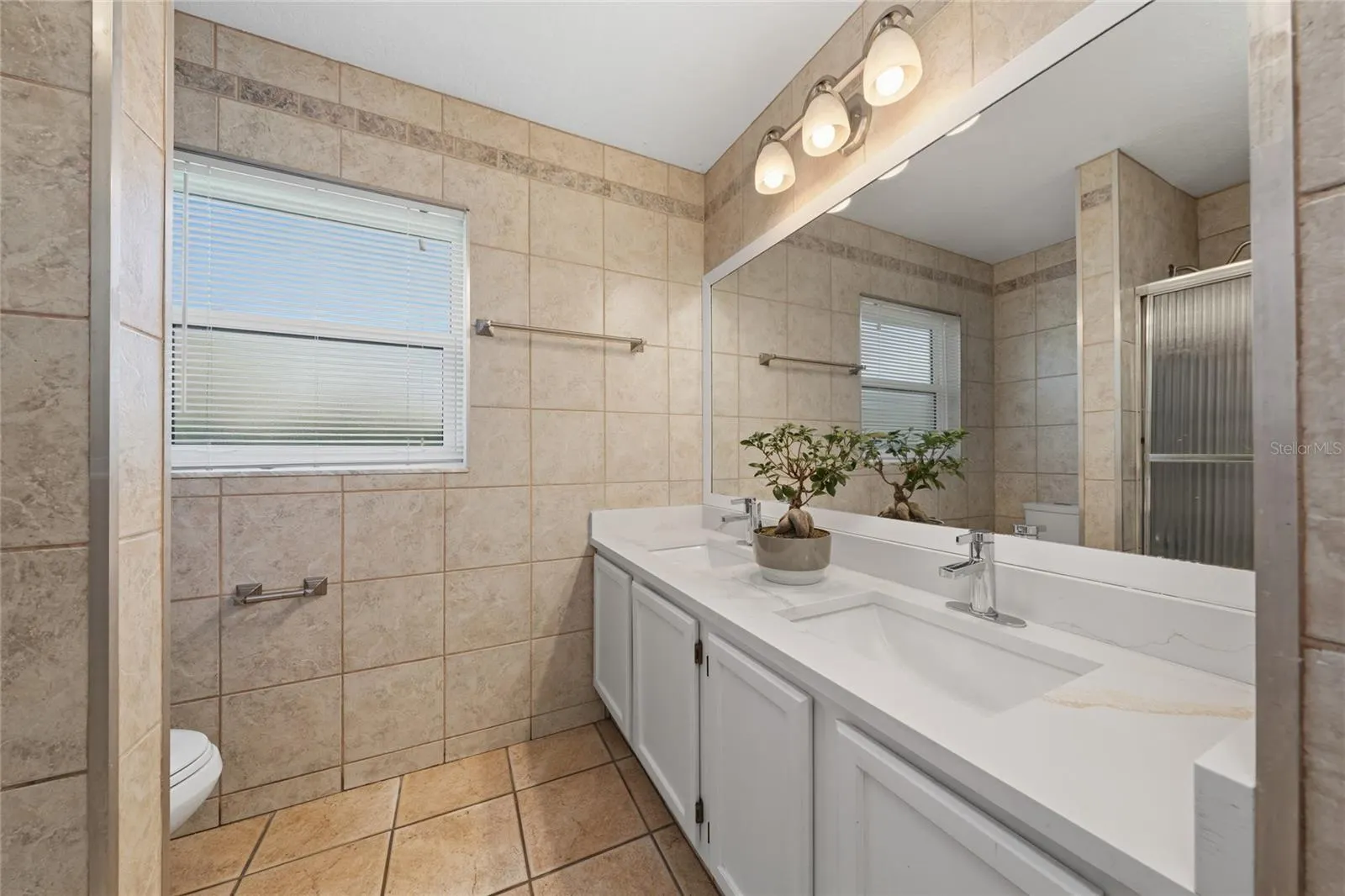 2401 SAN LUIS REY CT
