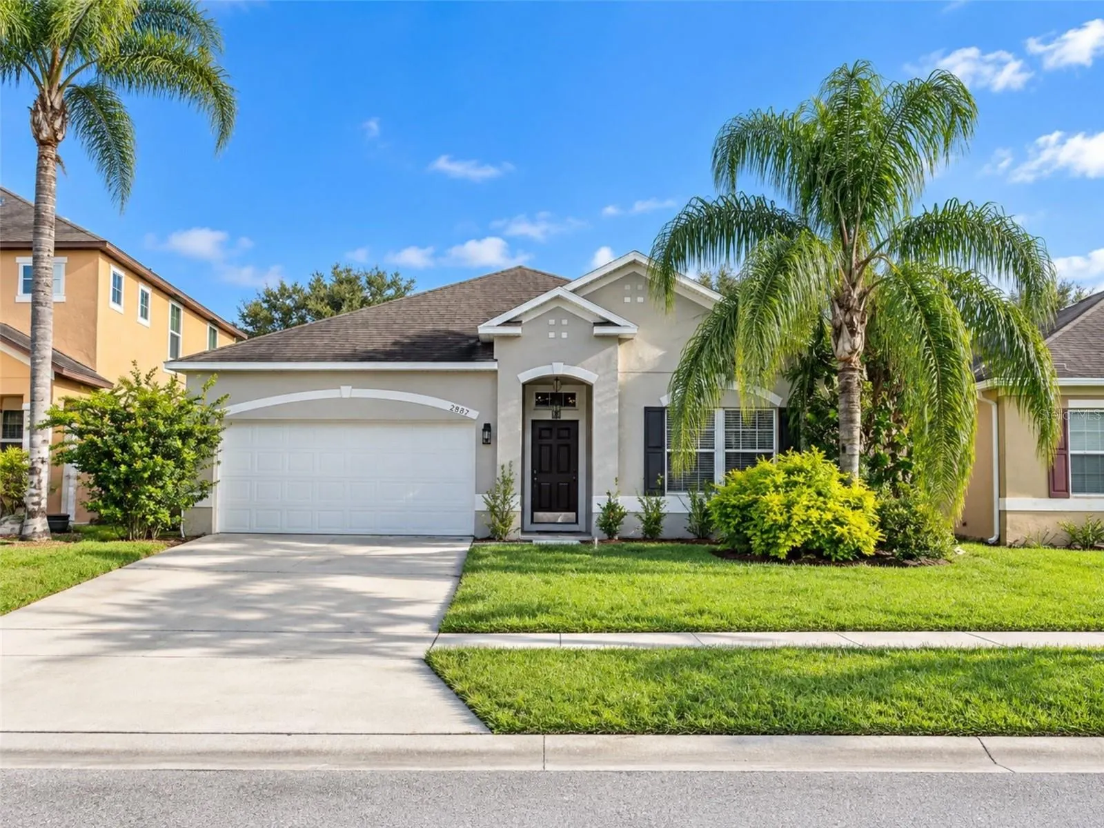 2887 MOONSTONE BEND