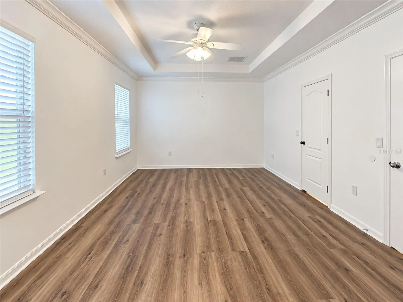 2887 MOONSTONE BEND