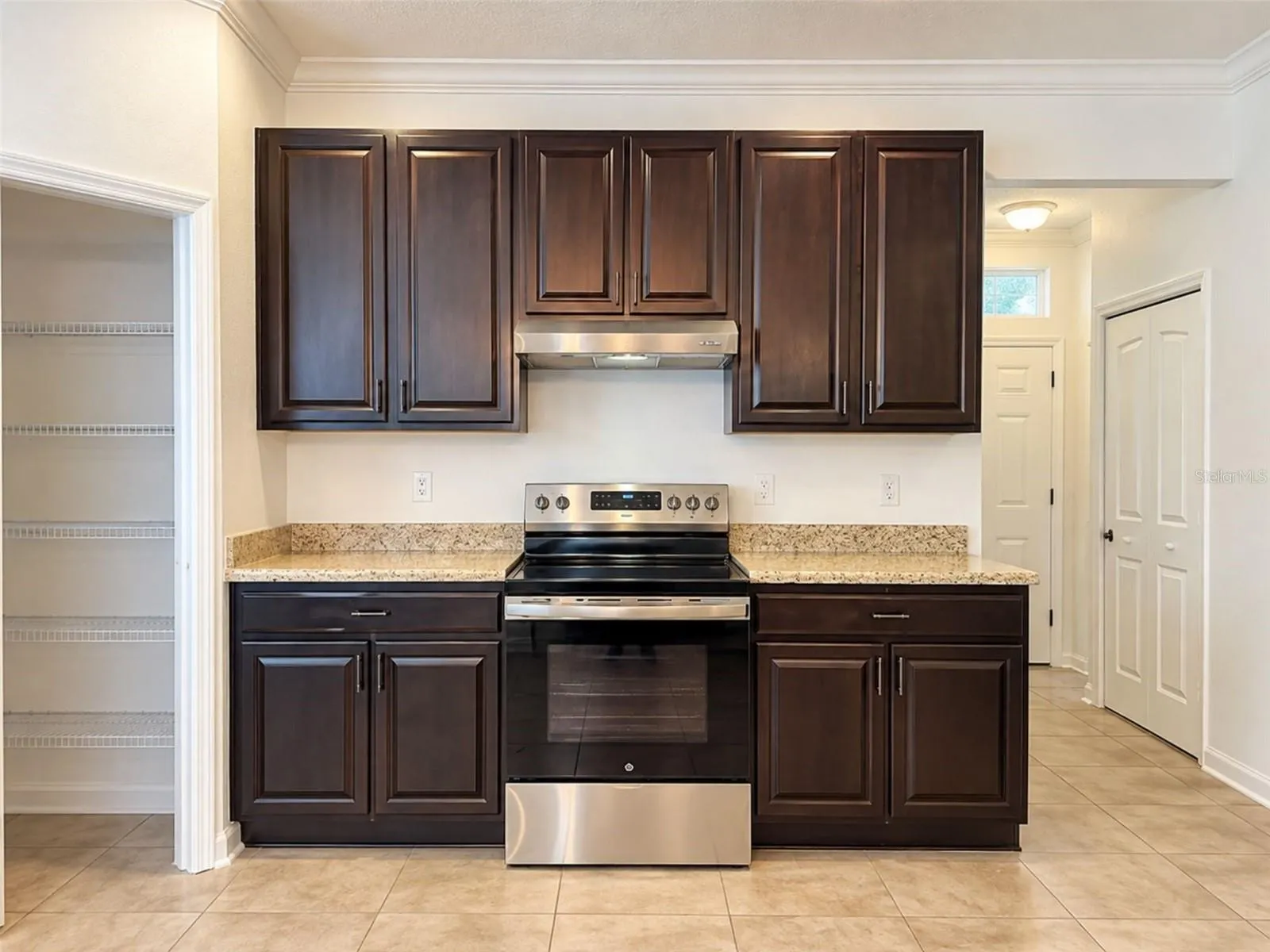 2887 MOONSTONE BEND