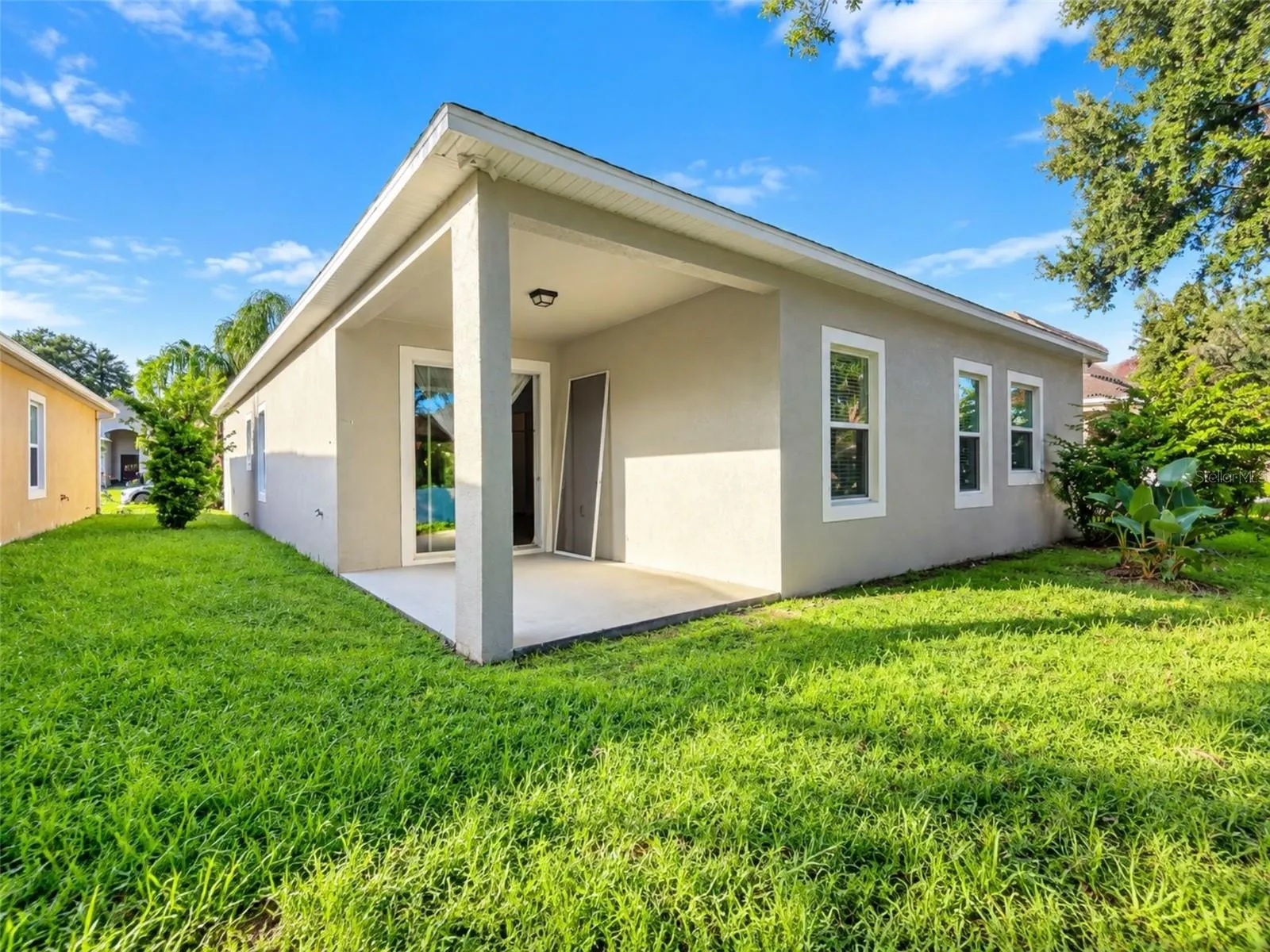 2887 MOONSTONE BEND