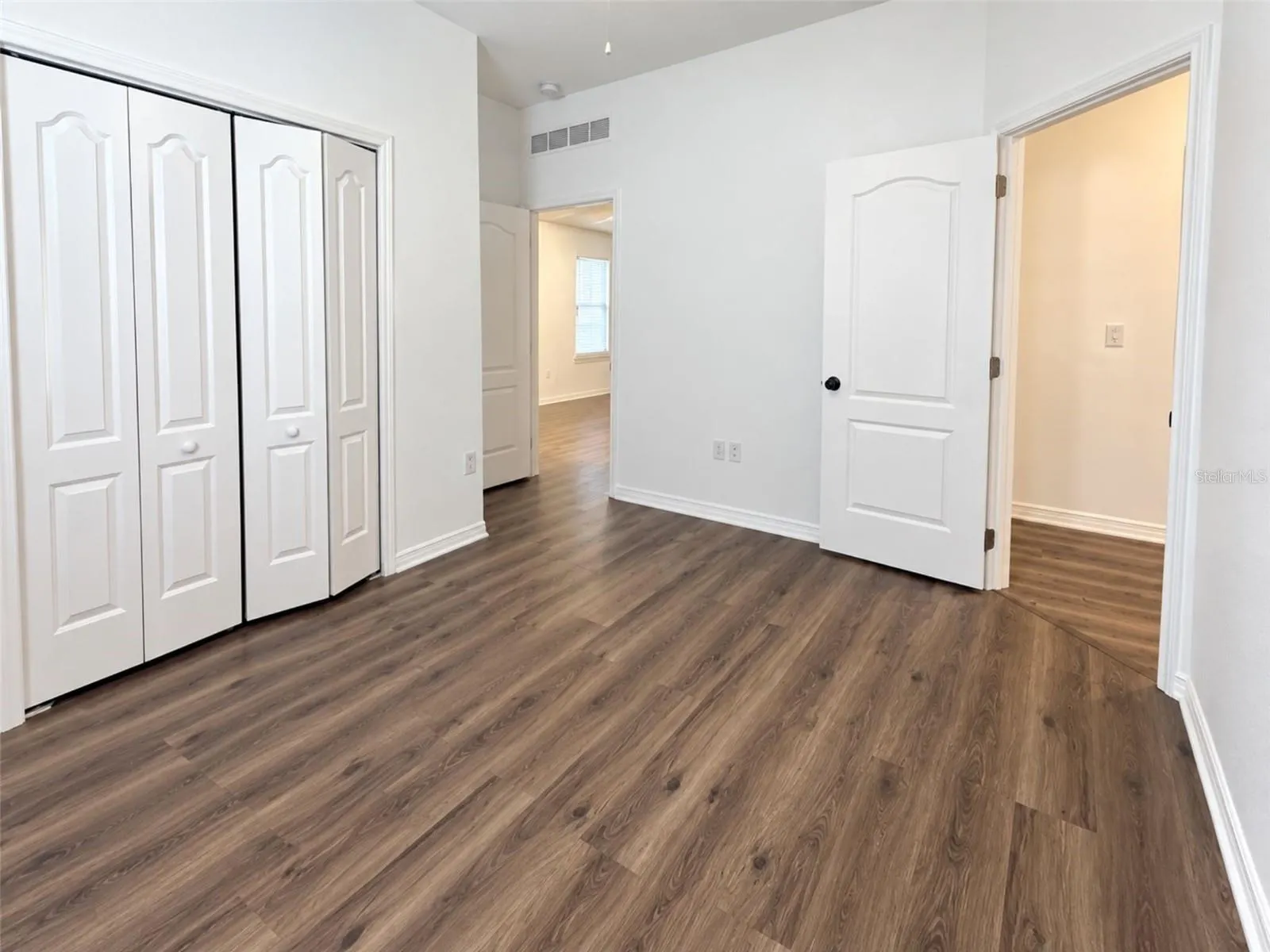 2887 MOONSTONE BEND