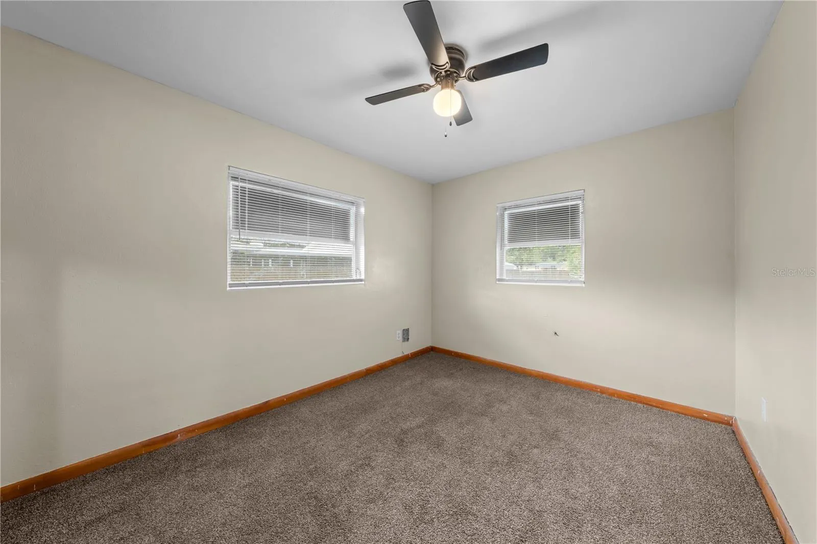 1400 CAROLINA AVE