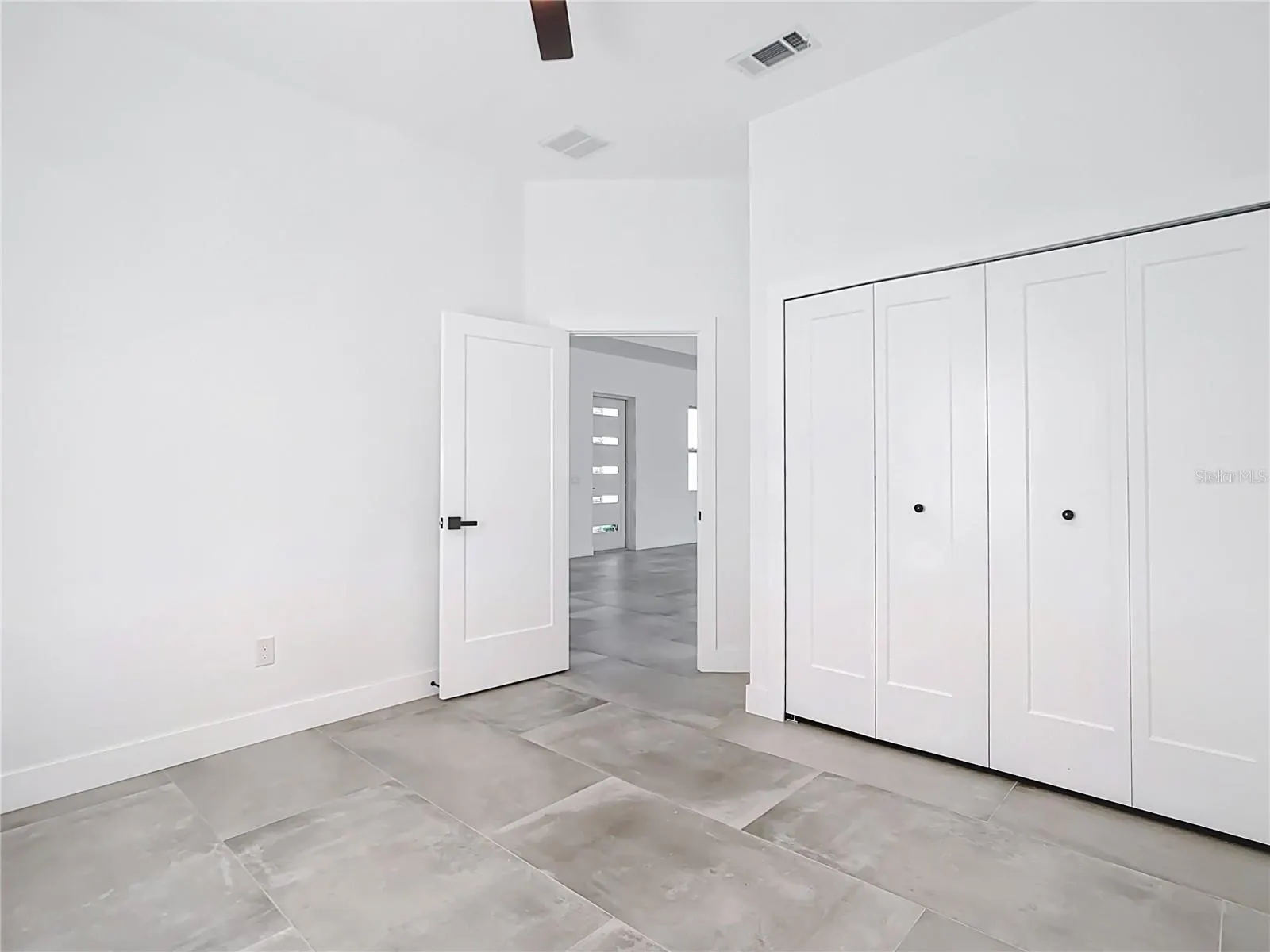 159 ANTILLA DR