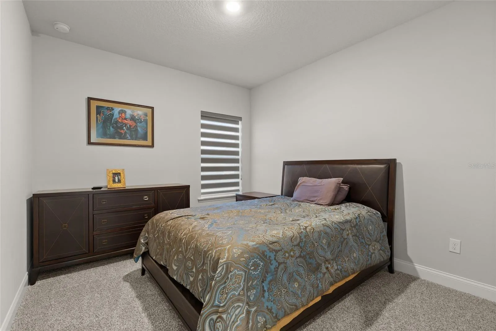 3037 VOYAGER AVE