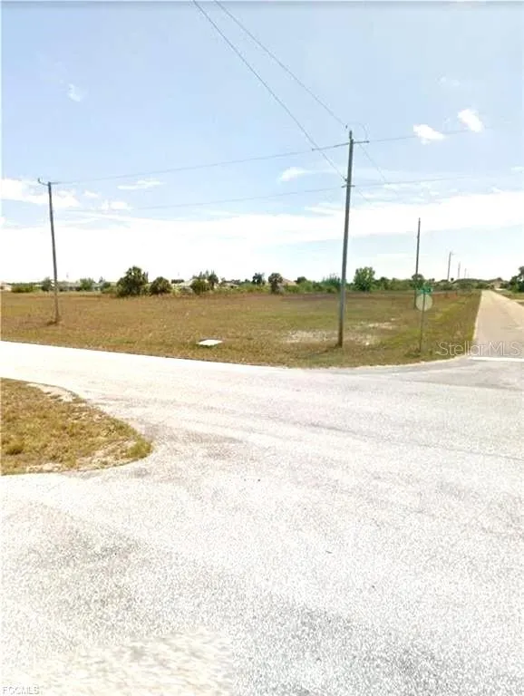 1300 N GATOR CIR