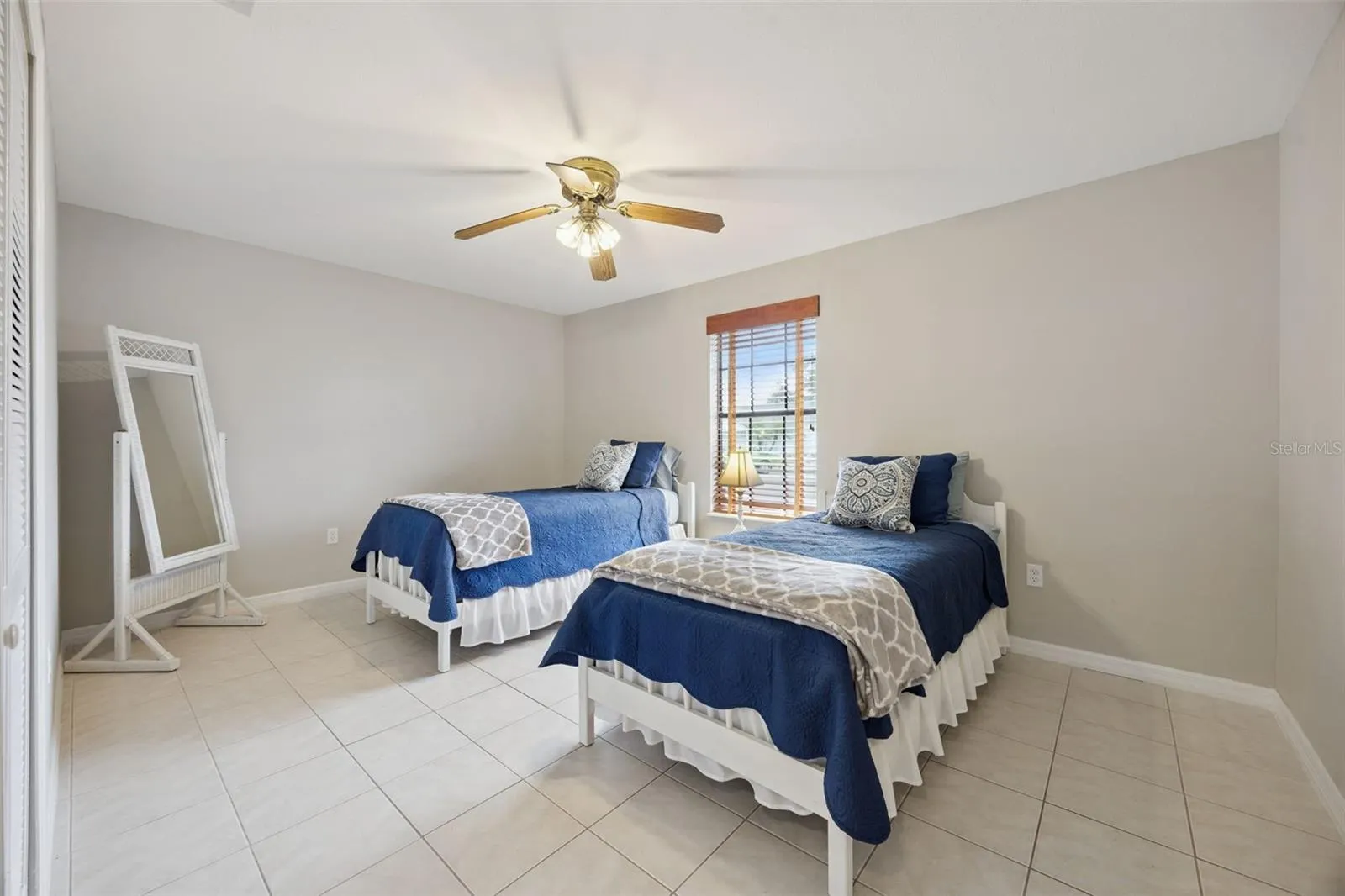 534 MINNOW CT