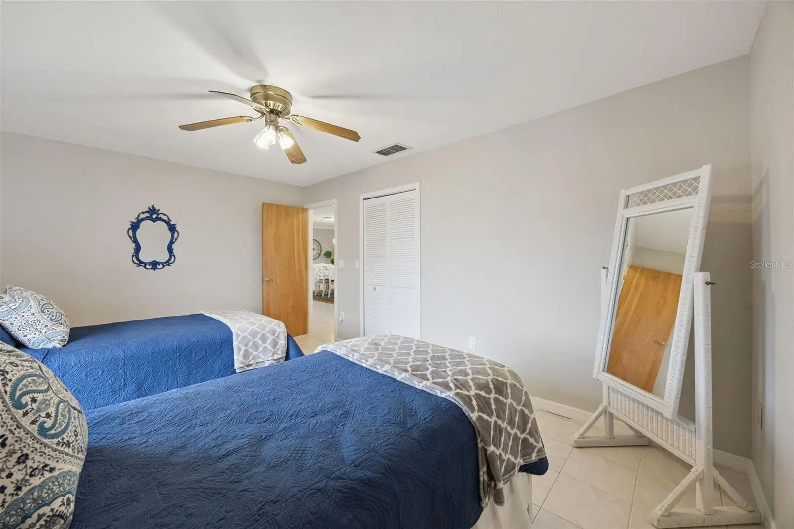 534 MINNOW CT