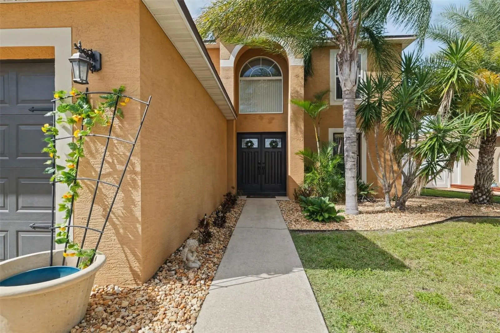 6052 KALEY DR