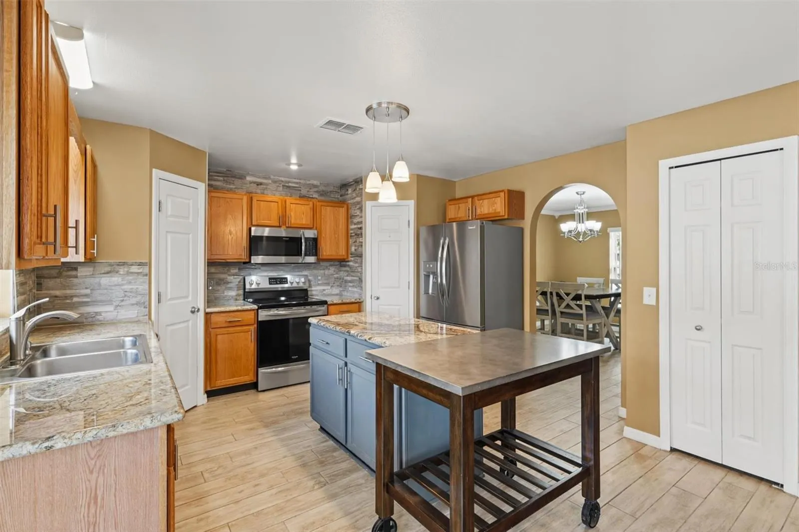 6052 KALEY DR